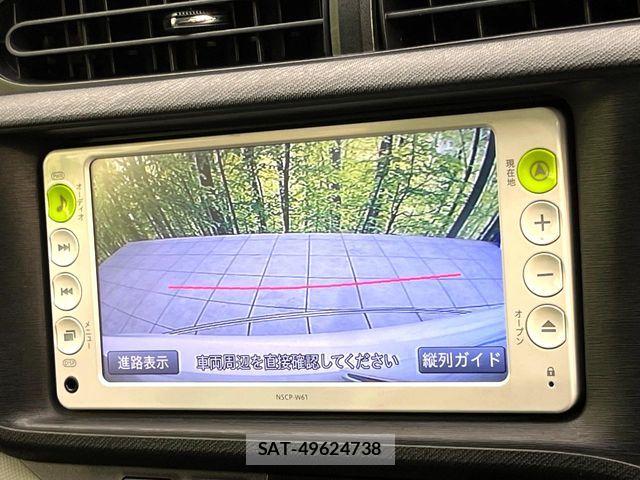 Toyota AQUA 2012-06 8740429-3