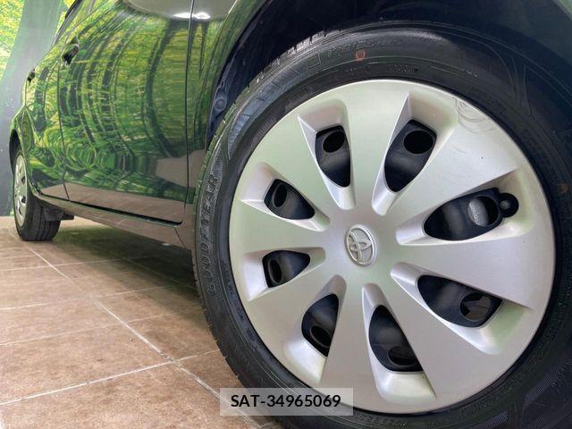 Toyota AQUA 2014-10 8740438-12