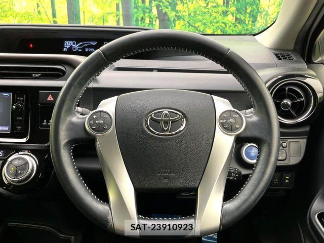 Toyota AQUA 2015-10 8740413-10