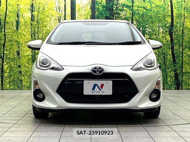 Toyota AQUA 2015-10 8740413-13