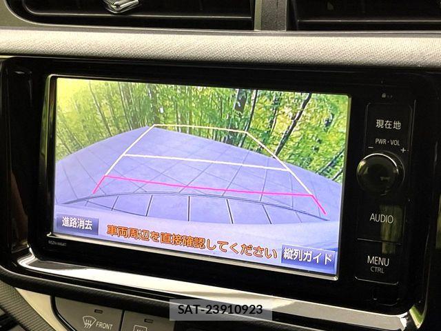 Toyota AQUA 2015-10 8740413-5