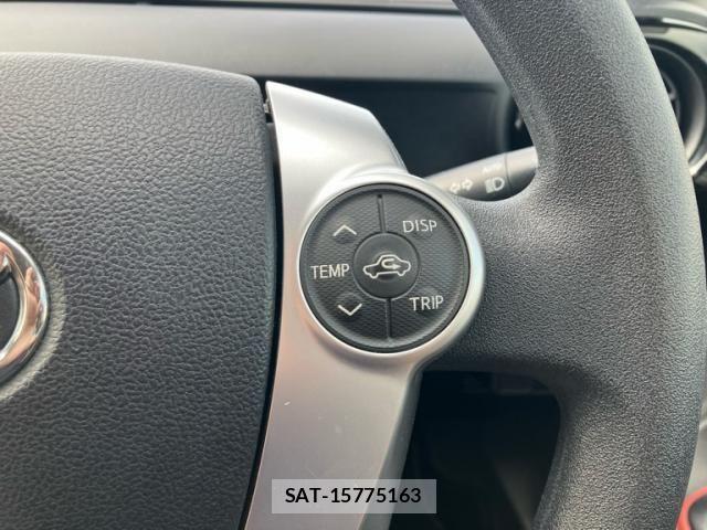Toyota AQUA 2014-12 8740447-19