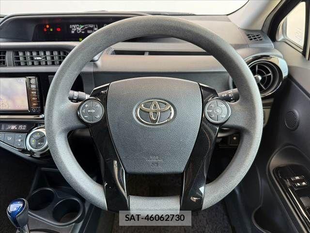 Toyota AQUA 2016-11 8740410-21