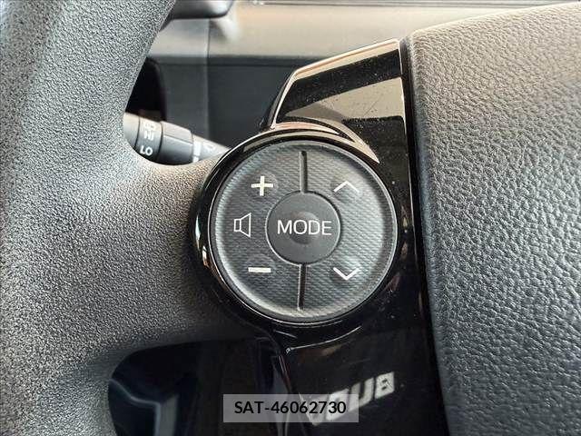 Toyota AQUA 2016-11 8740410-22