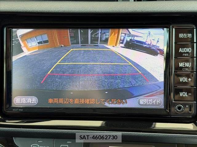 Toyota AQUA 2016-11 8740410-2