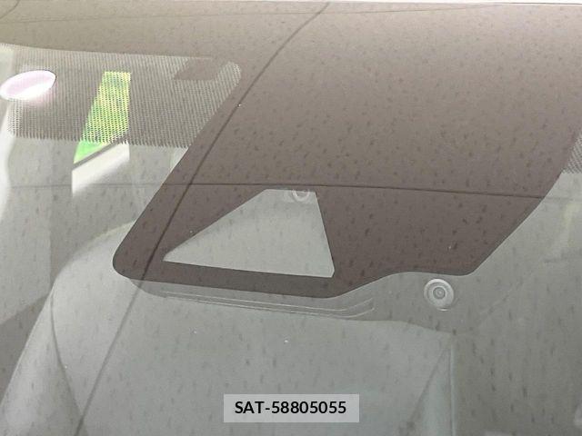 Toyota AQUA 2024-09 8740377-2