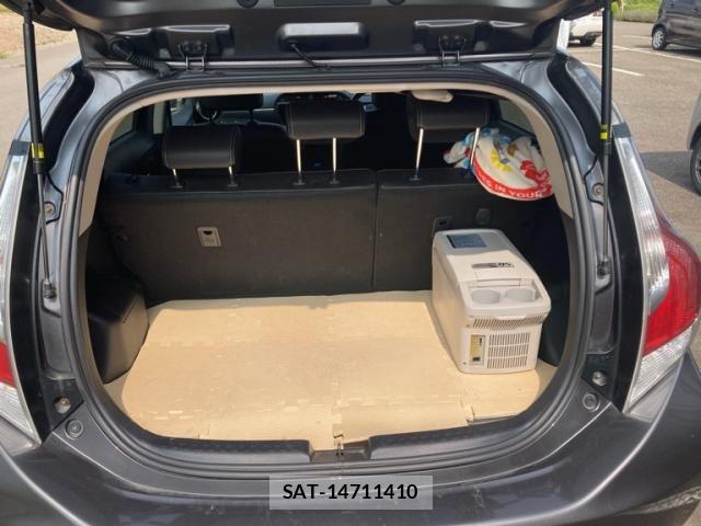 Toyota AQUA 2015-12 8740466-18
