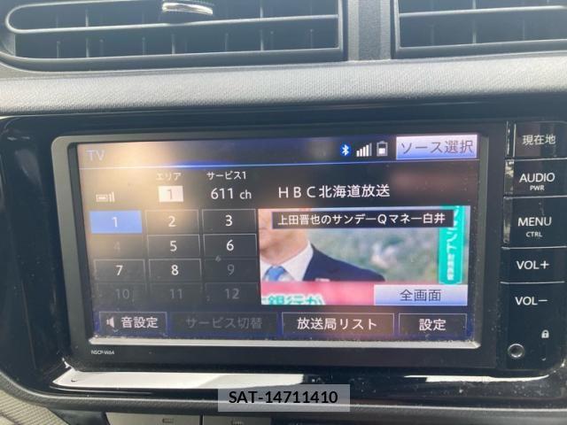 Toyota AQUA 2015-12 8740466-26