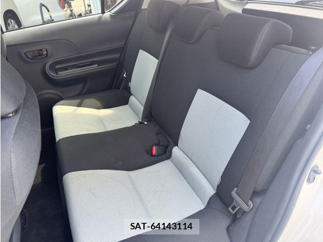 Toyota AQUA 2014-09 8740454-4