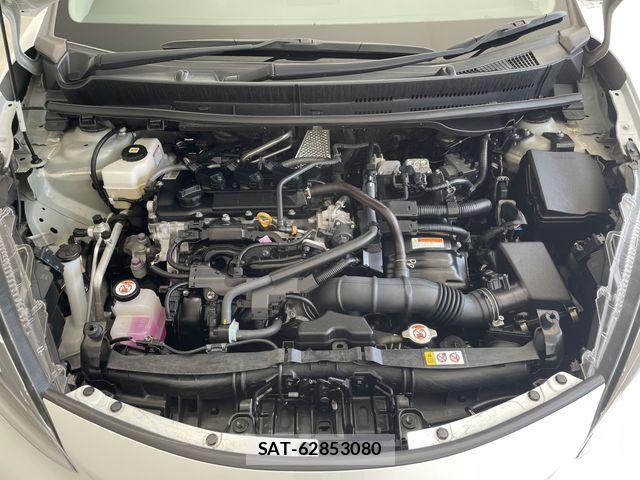 Toyota AQUA 2023-07 8740390-29