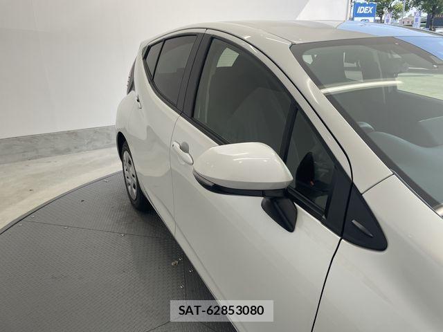 Toyota AQUA 2023-07 8740390-5