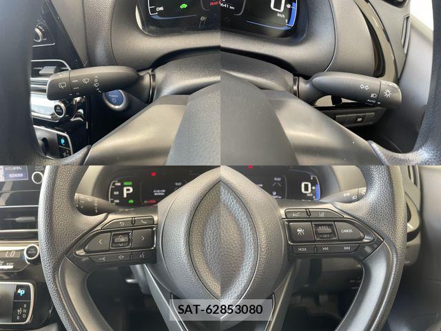 Toyota AQUA 2023-07 8740390-8