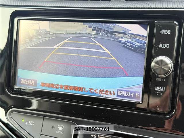 Toyota AQUA 2017-07 8740405-11