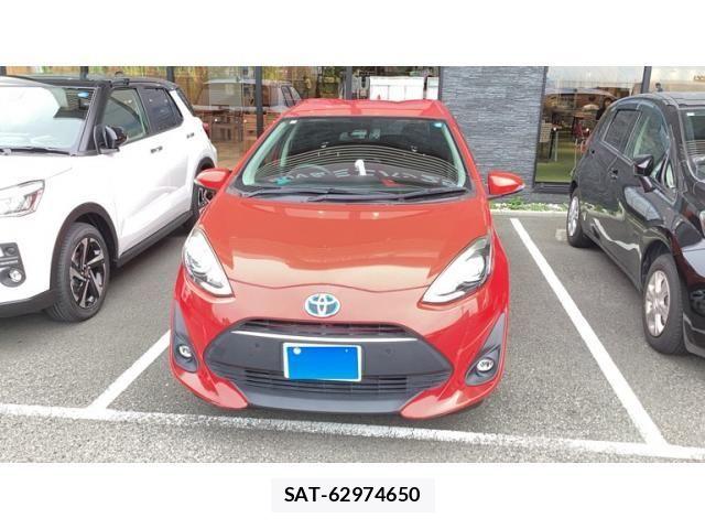Toyota AQUA 2019-01 8740415-0