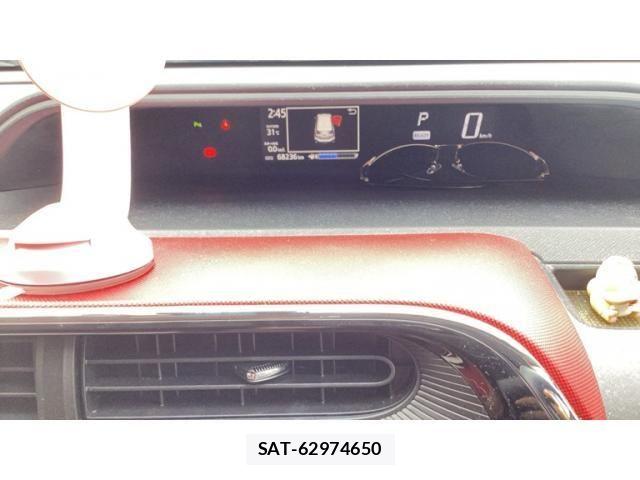 Toyota AQUA 2019-01 8740415-9