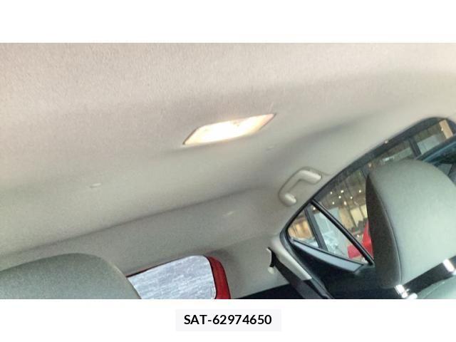 Toyota AQUA 2019-01 8740415-13