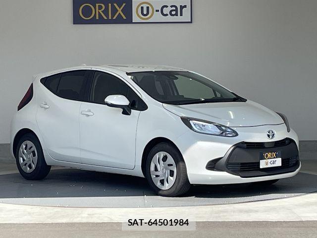Toyota AQUA 2023-07 8740391-23