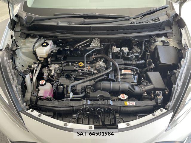 Toyota AQUA 2023-07 8740391-29