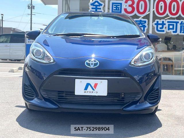 Toyota AQUA 2018-12 8740403-12