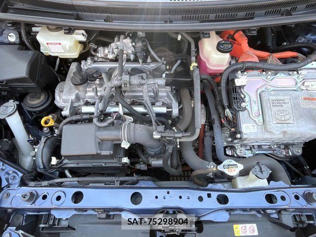 Toyota AQUA 2018-12 8740403-16