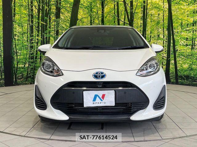 Toyota AQUA 2018-11 8740397-13