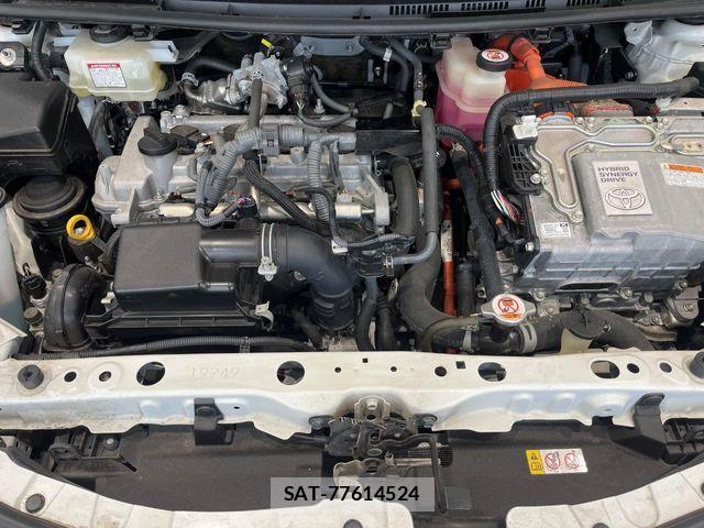 Toyota AQUA 2018-11 8740397-17