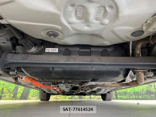 Toyota AQUA 2018-11 8740397-18