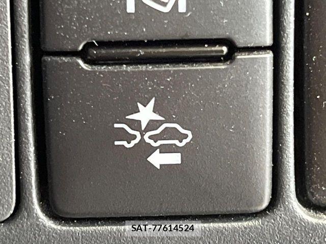 Toyota AQUA 2018-11 8740397-4