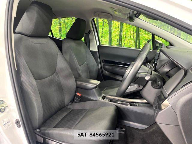 Toyota AQUA 2024-10 8740384-9