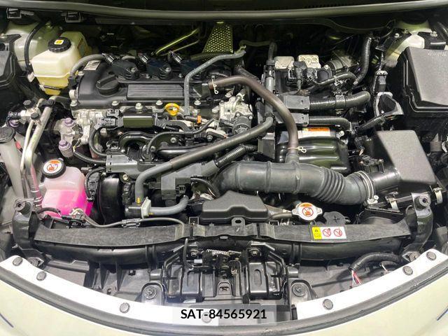 Toyota AQUA 2024-10 8740384-18