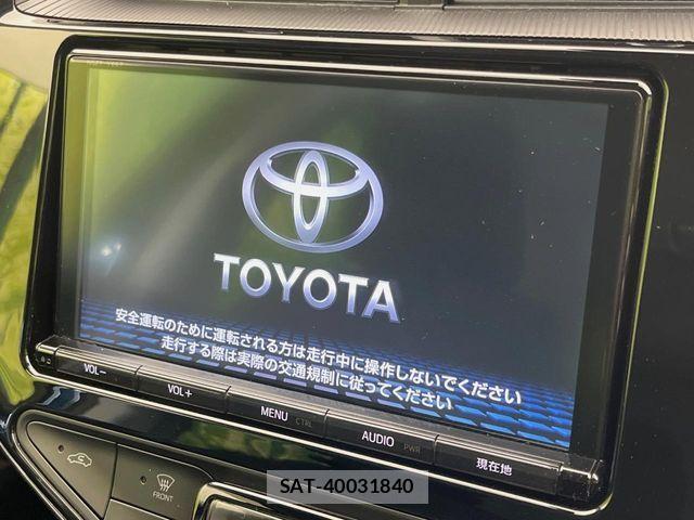 Toyota AQUA 2017-06 8779471-2