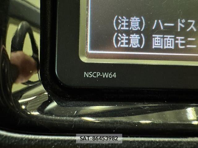 Toyota AQUA 2015-08 8779474-19
