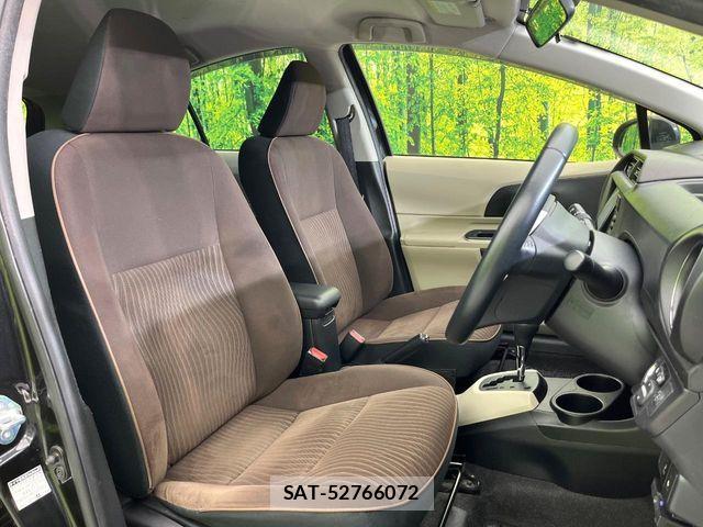 Toyota AQUA 2013-11 8779494-7