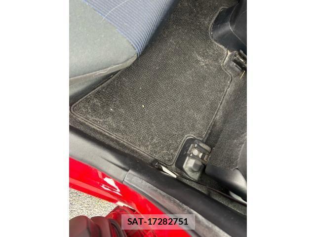Toyota AQUA 2015-12 8779506-14