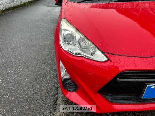 Toyota AQUA 2015-12 8779506-2