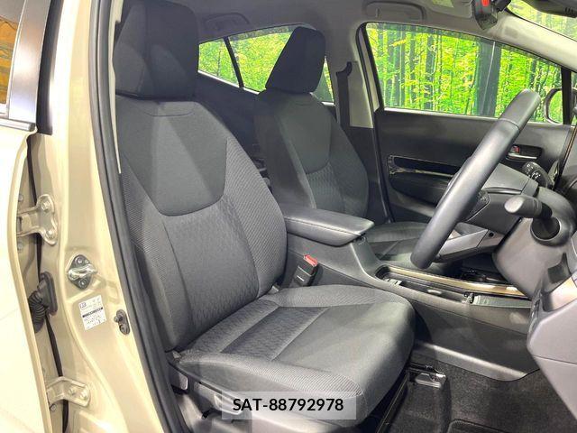 Toyota AQUA 2023-02 8779457-9