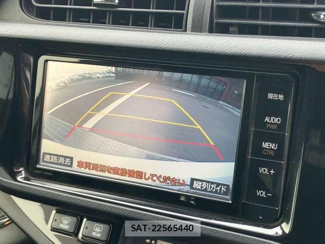 Toyota AQUA 2014-10 8779462-1