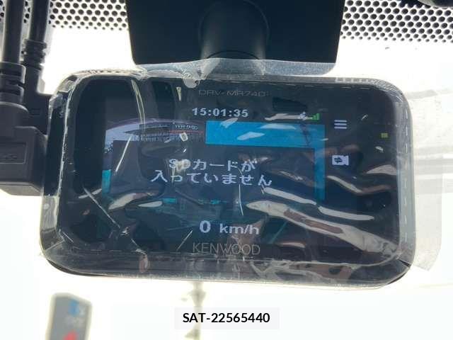 Toyota AQUA 2014-10 8779462-2