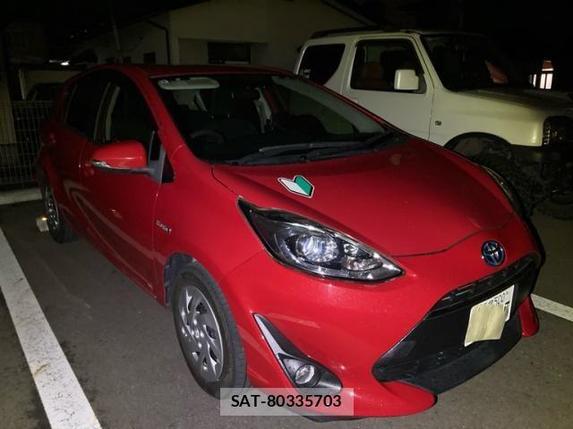 Toyota AQUA 2017-07 8779493-2
