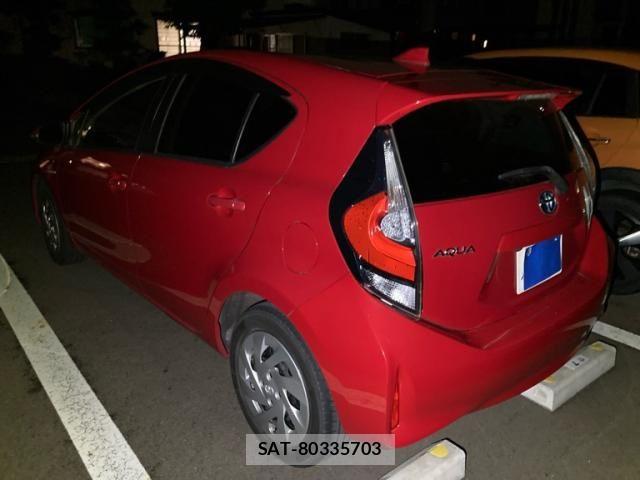 Toyota AQUA 2017-07 8779493-7