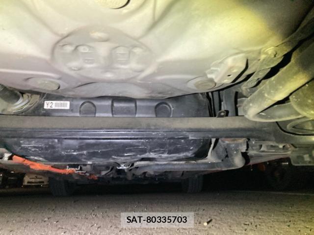 Toyota AQUA 2017-07 8779493-8
