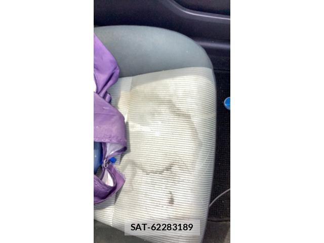Toyota AQUA 2014-08 8779503-24