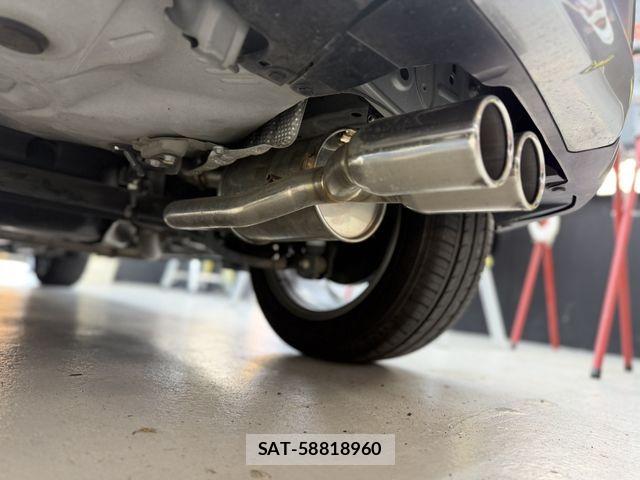 Toyota AQUA 2019-04 8779461-10