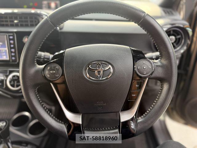 Toyota AQUA 2019-04 8779461-15