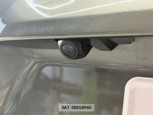 Toyota AQUA 2019-04 8779461-16