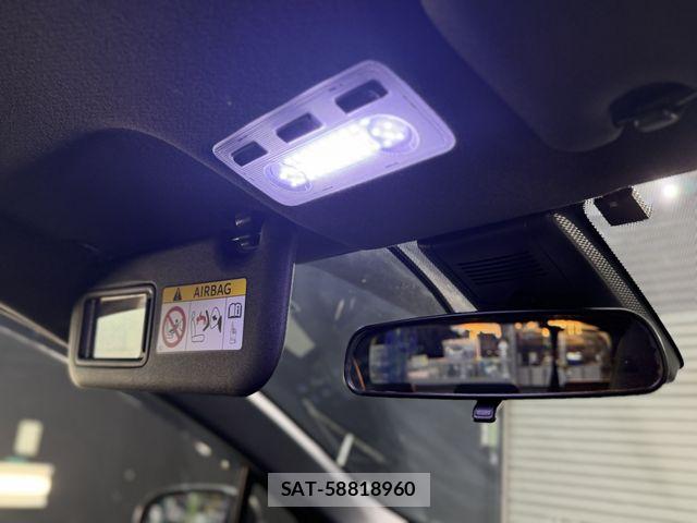 Toyota AQUA 2019-04 8779461-18