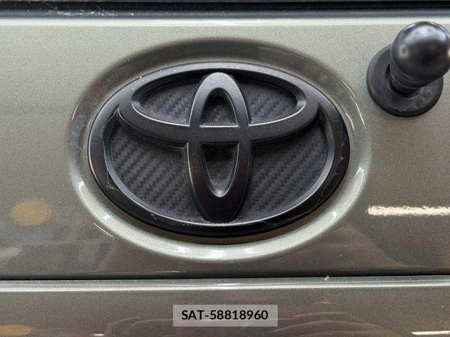 Toyota AQUA 2019-04 8779461-29