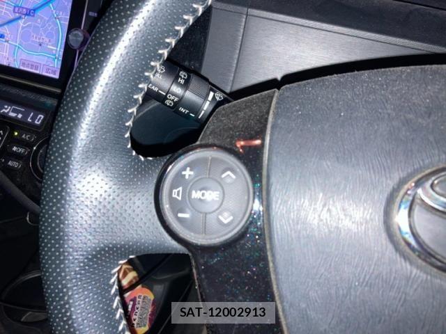 Toyota AQUA 2014-08 8779475-20