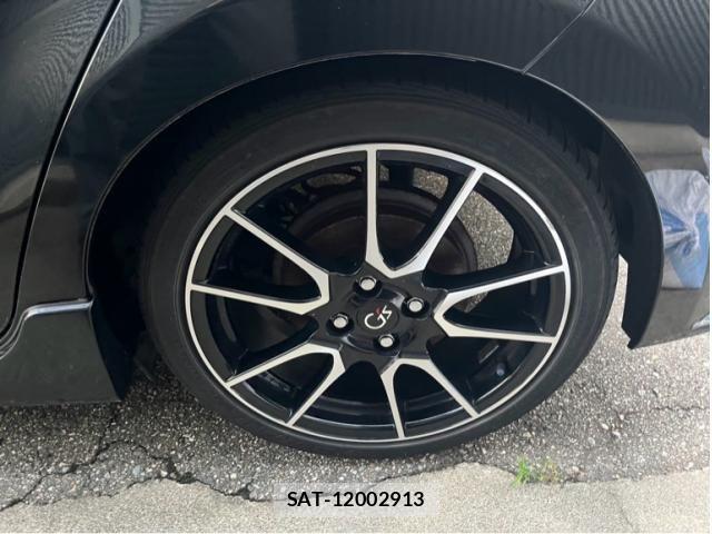 Toyota AQUA 2014-08 8779475-5