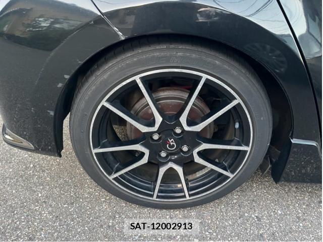 Toyota AQUA 2014-08 8779475-6